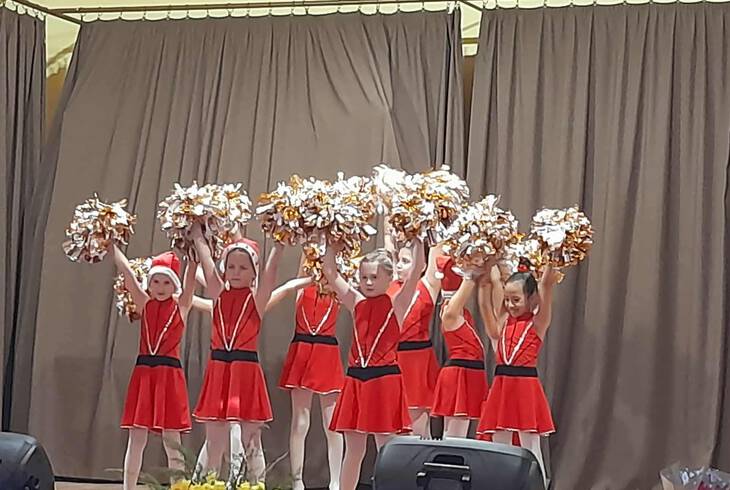 Id�sek napja P�l�skef�n